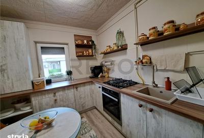 Apartament cu 2 camere decomandat în Central - 13