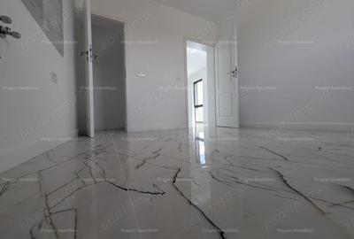 Casă cu 4 camere în Giroc