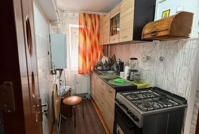 Apt 3 camere,45 mp, zona mall Tg Jiu - 1