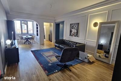 Apartament cu 4 camere, mobilat în Victoriei