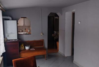 Casă cu 4 camere cu Teren 759 Mp în Central - 16