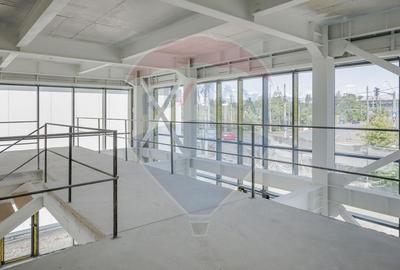 Inchiriere spatiu comercial Cotroceni - vitrina 14 m si mezanin - 4