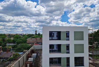 Apartament cu 3 camere decomandat în Central - 1