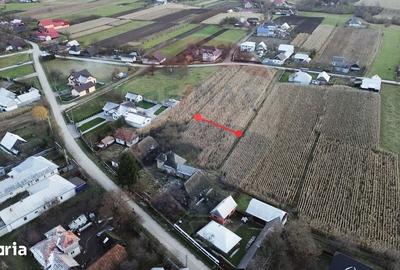 Casă cu 3 camere cu Teren 6100 Mp în Frătăuții Noi