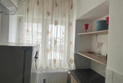 Garsonieră decomandată în Central - 4