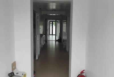 Spațiu comercial, de 450 mp, în Central - 8