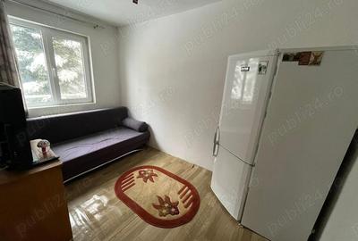 Apartament cu 3 camere semidecomandat în Periferie - 10