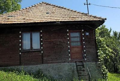 Teren de 9000 mp, în Secăria - 5