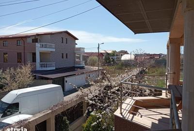 Casă cu 8 camere cu Canalizare în Fundeni - 16