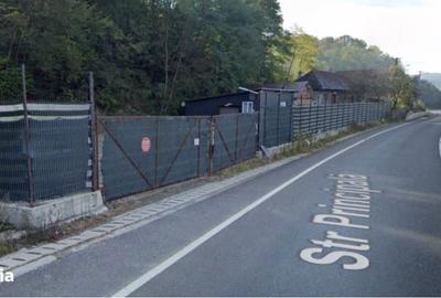 Casă cu 2 camere cu Teren 1519 Mp în Central - 2