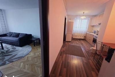 Apartament cu 3 camere decomandat în Bartolomeu - 9