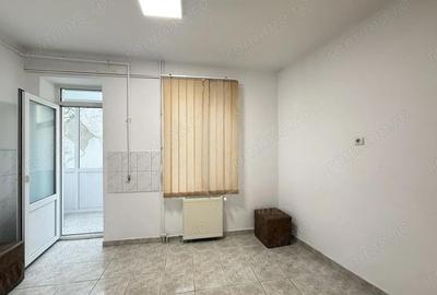 Spațiu comercial, de 35 mp, în Ultracentral - 4