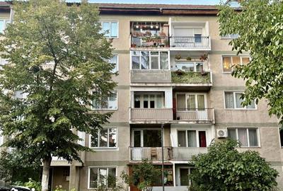 Apartament cu 2 camere semidecomandat în Central