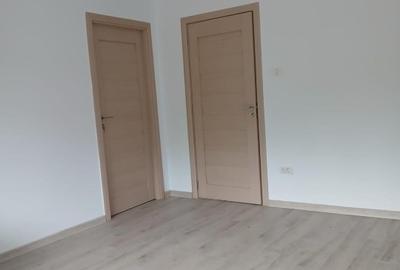 Apartament cu 2 camere semidecomandat în Central - 3