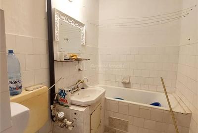 Apartament cu 2 camere semidecomandat în Micro 5 - 3