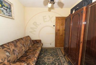 Apartament 4 camere decomandat Costesti, jud. Arges - 9