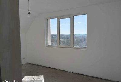 Casă cu 5 camere cu Teren 800 Mp în Remetea Mare - 6