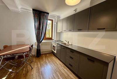 Apartament cu 3 camere decomandat, mobilat în Rovine - 2