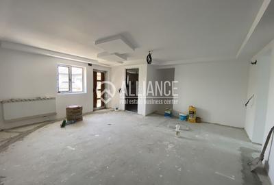 VALU LUI TRAIAN(COD 07) -Casa P+M 5 camere cu teren de 300 mp - 10