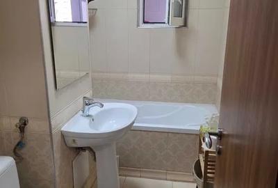 Garsonieră decomandată, mobilată în P-ța Universității - 6