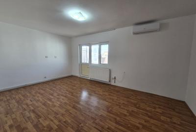 Apartament cu 2 camere decomandat în Exterior Vest - 2