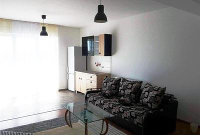Apartament cu 3 camere decomandat, mobilat în Tractorul - 11