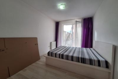 Apartament cu 3 camere semidecomandat, mobilat în Florești - 4