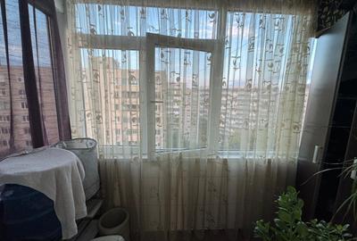 Apartament 3 camere, 72 mp utili, Drumul Taberei - Valea Ialomitei, Vedere spate Apartament 3 camere, 72 mp utili, Drumul Taberei - Valea Ialomitei, Vedere spate - 11