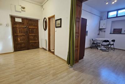 Str Lunga apartament pretabil birou/cabinet , parter stradal - 7