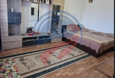 Garsoniera de inchiriat 1 Mai - 3