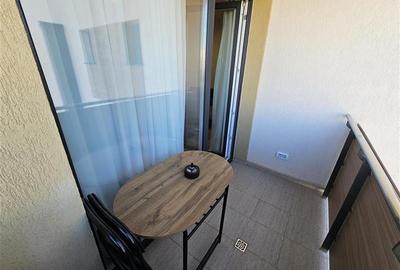 Apartament cu 3 camere decomandat, mobilat în Tractorul - 12