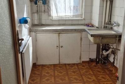 Apartament 3 camere liber la vanzare zona Centrul Civic - 5