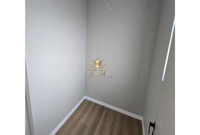 Casă cu 4 camere cu Teren 500 Mp în Bucium - 8