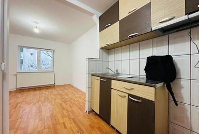 Garsonieră decomandată în Rogerius - 2