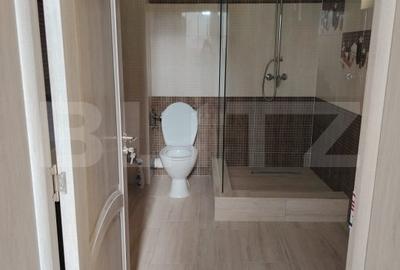 Casa de vanzare, cu 6 camere, 288 mp, zona Voinesti - 17