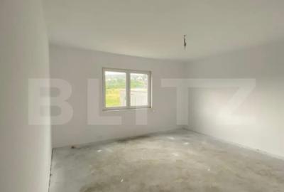 Casă cu 7 camere cu Teren 1500 Mp în Central - 10