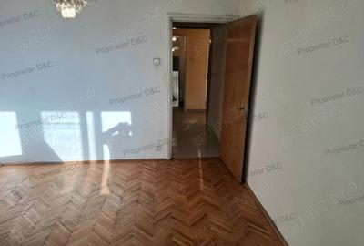 Apartament cu 3 camere decomandat în Victoriei - 6