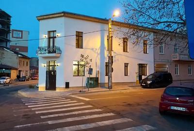 Spațiu comercial, de 300 mp, în Unirii - 7