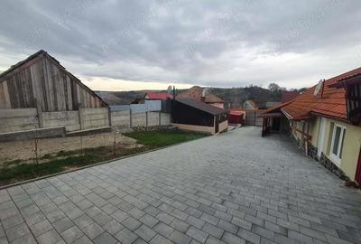 Oferta ! Casa saseasca,,la cheie in Slimnic(17km distanta de Sibiu) , cu 2.100mp teren - 5
