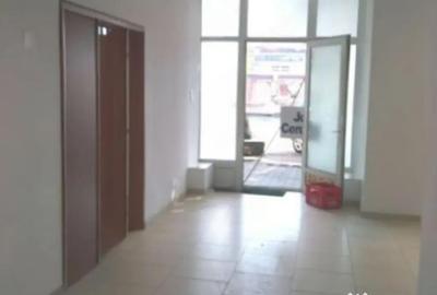 Spațiu comercial, de 202 mp, în Titulescu
