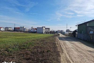 Teren de 600 mp, în Central - 4