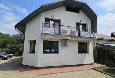 Casa / Vila cu 7 camere si teren 1000 mp in zona Centrala-Suceava - 2