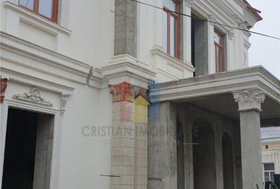 Conac Boieresc P 1 Ultracentral 695mp construiti, teren 466 - 23