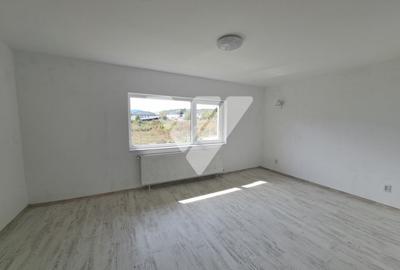 Casa ideala in Cisnadie: spatiu confort si liniste Grabiti-va acum! - 3