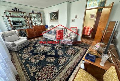 Apartament cu 4 camere decomandat în Babadag - 11