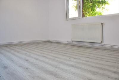 Complet renovat, totul nou! Vanzare apart cu 2 cam Targoviste - zona foarte buna - 6