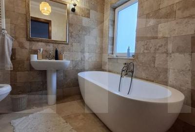 Casă cu 4 camere în Curtești - 3