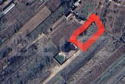 Teren de 694 mp, în Central