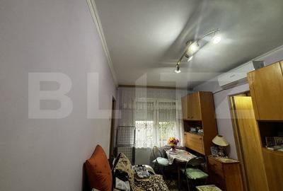 Apartament de vanzare, cu 3 camere, 48 mp, zona Micro 14 - 2
