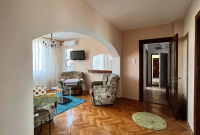 Apartament cu 4 camere decomandat, mobilat în Rogerius - 12